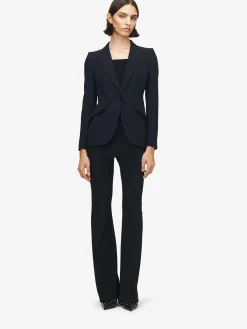 Giacca in Crêpe Sottile con Spalle a Punta da Donna in Nero